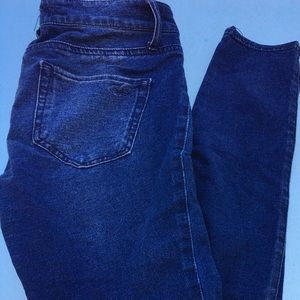 COMFORTABLE Skinny Jeans